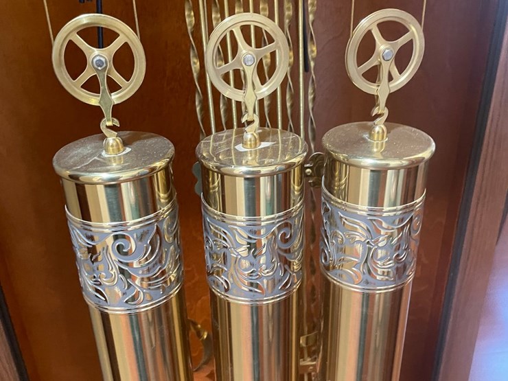 #250-•-howard-miller-grandfather-clock-(offsite-in-las-cruces)-image-10