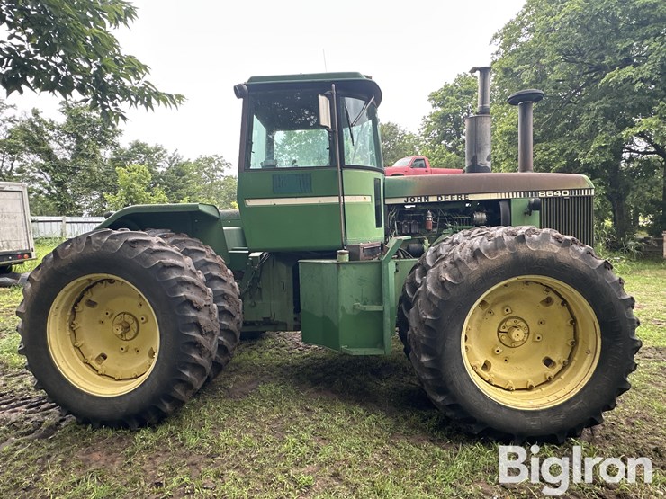 1981-john-deere-8640-image-4