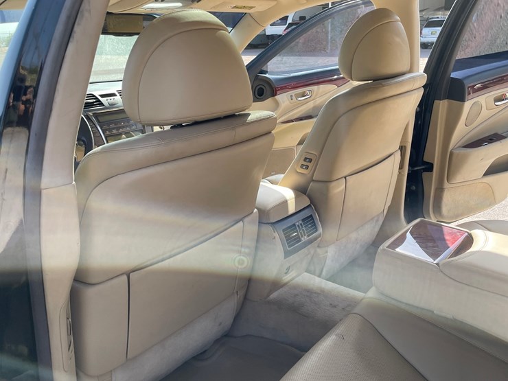 #163-•-2007-lexus-ls-460-(clean-nm-title)-image-32
