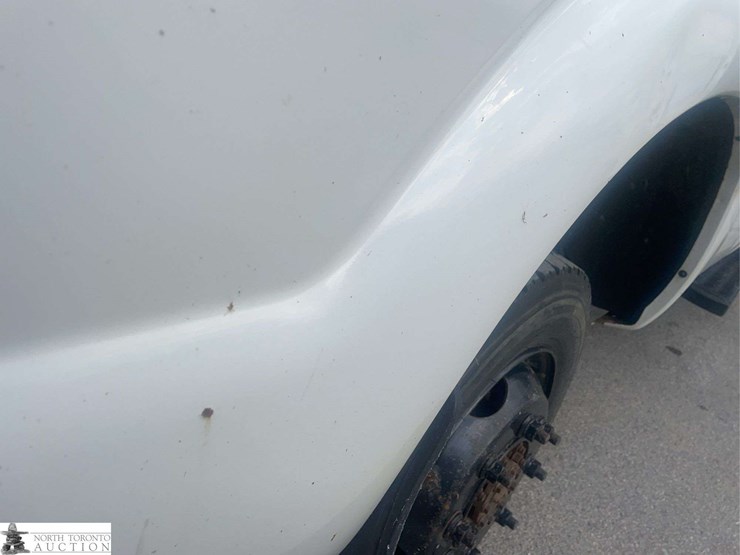 2016-ford-f350-image-36