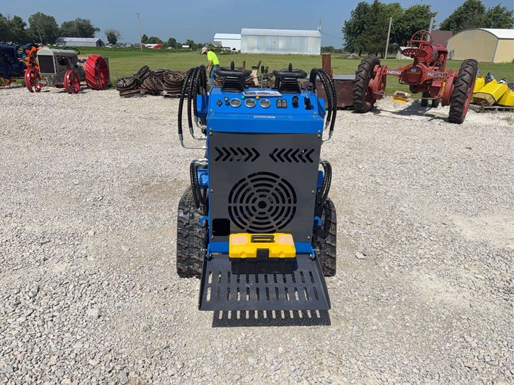 2026-zjg-zj-380-tracked-mini-skid-steer-loader-image-5
