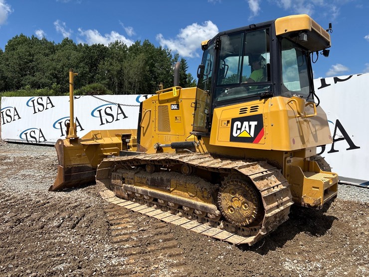 caterpillar-d6-image-3