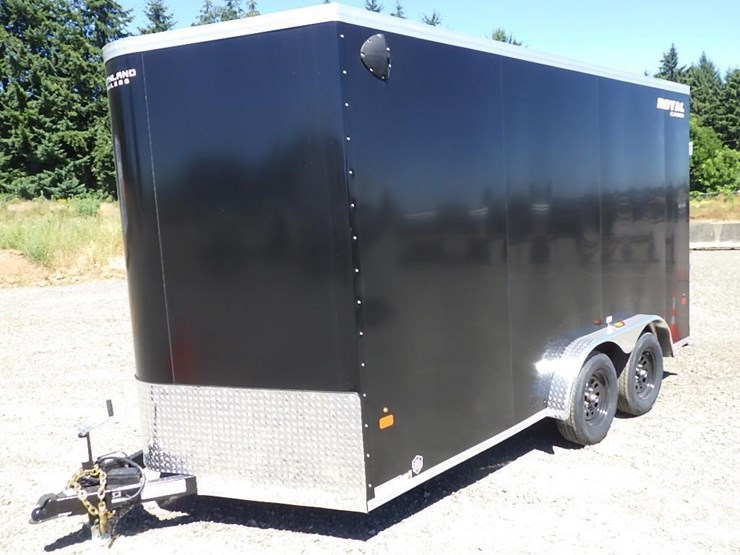 2026-royal-lcht35-7.516v-86-t/a-enclosed-trailer-image-1