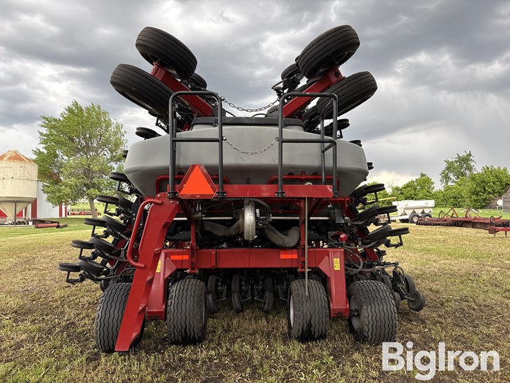 2015-case-ih-2015-image-6
