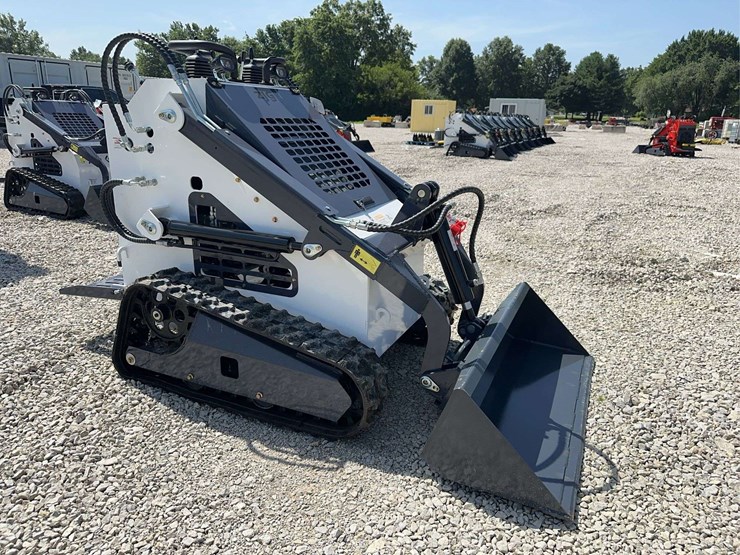 2026-zjg-zj-380-tracked-mini-skid-steer-loader-image-8