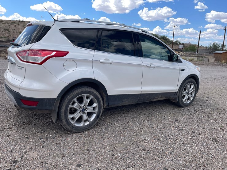 2016-ford-escape-image-8
