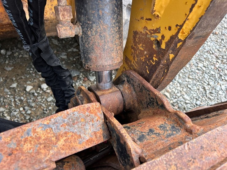 caterpillar-259b3-image-13