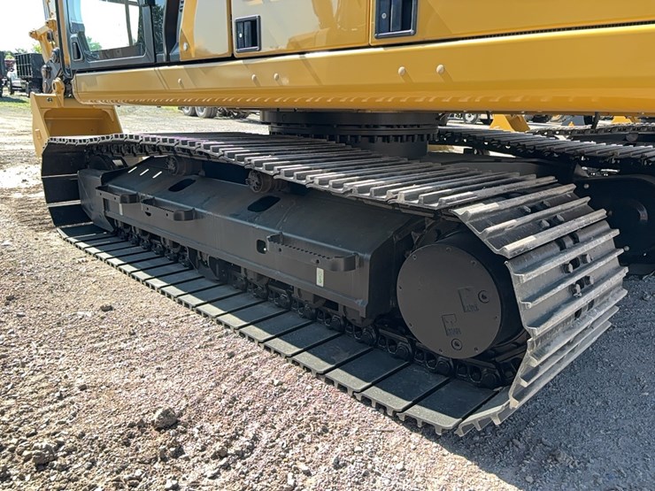 caterpillar-320gc-image-25