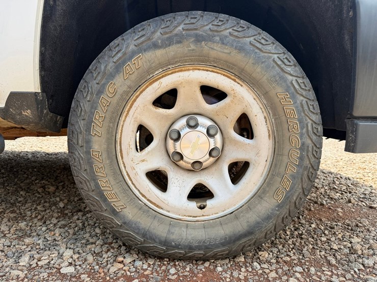 2019-chevrolet-silverado-1500-image-90