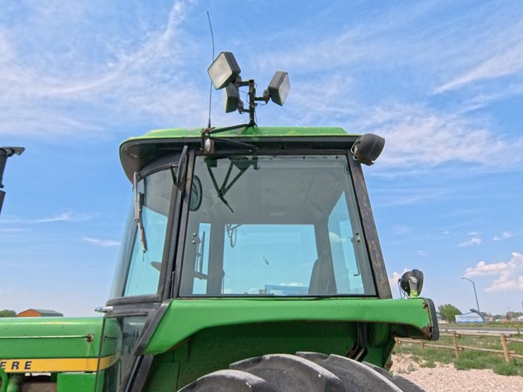 john-deere-4430-image-46