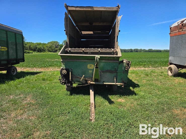 john-deere-112-image-2