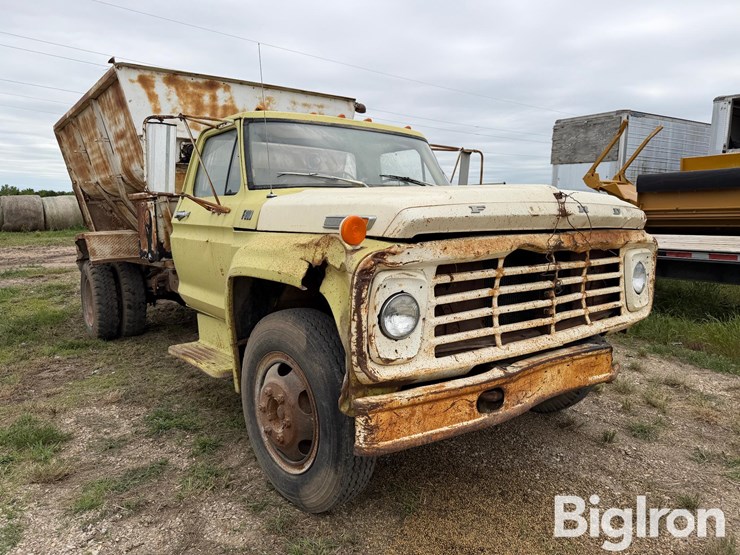 1975-ford-f600-image-3