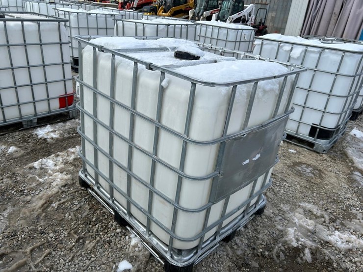 water-tank-tote-image-2