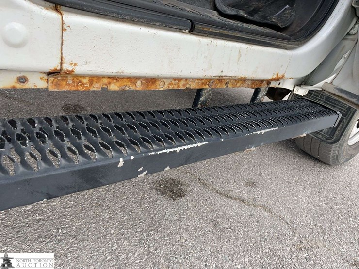 2015-ford-f350-image-29