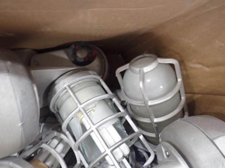 qty-of-explosion-proof-lights-image-9