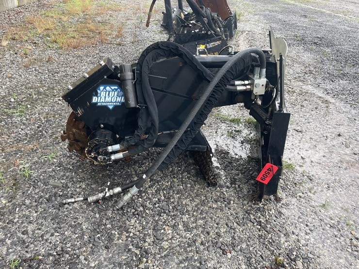 #4509-•-blue-diamond-swing-arm-stump-grinder-image-4