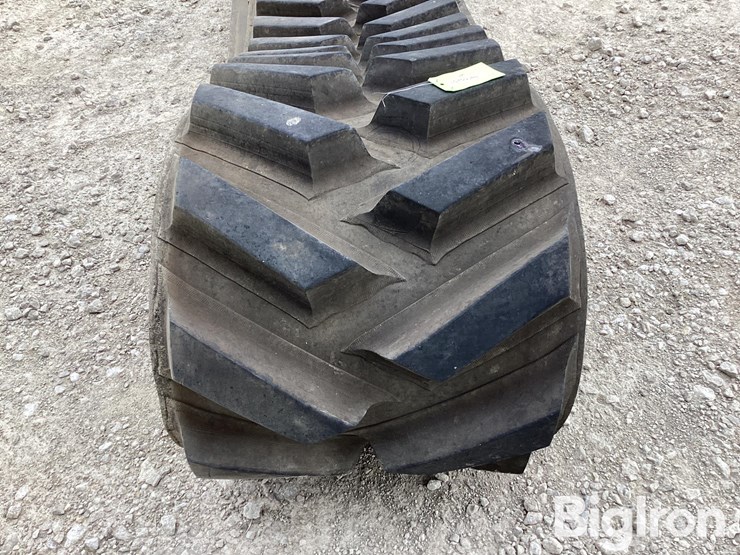 john-deere-25-image-13