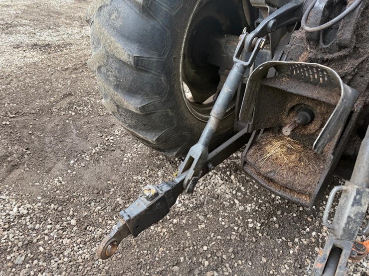 new-holland-t4030-image-14