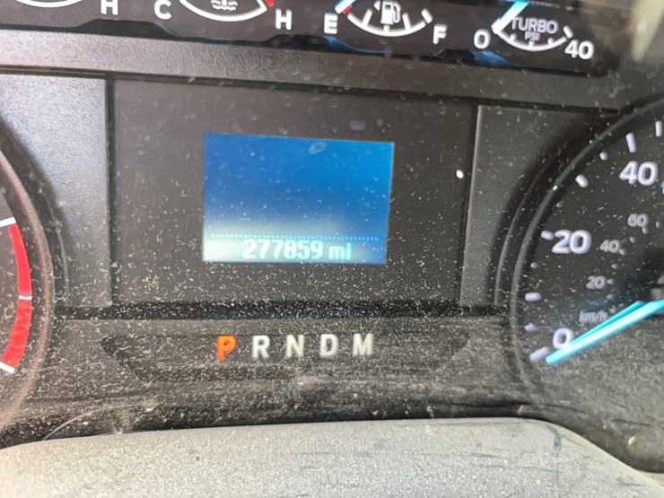 2020-ford-f350-image-15
