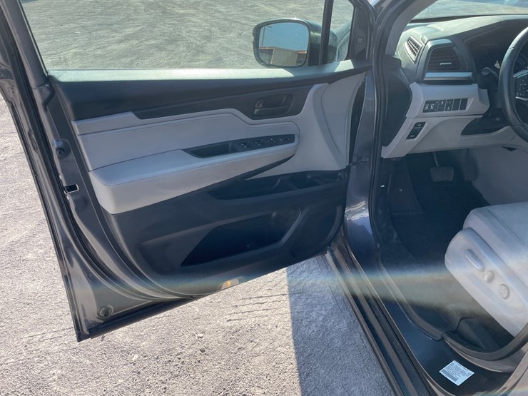 2018-honda-odyssey-image-31