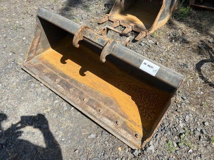 bobcat-e35-image-1