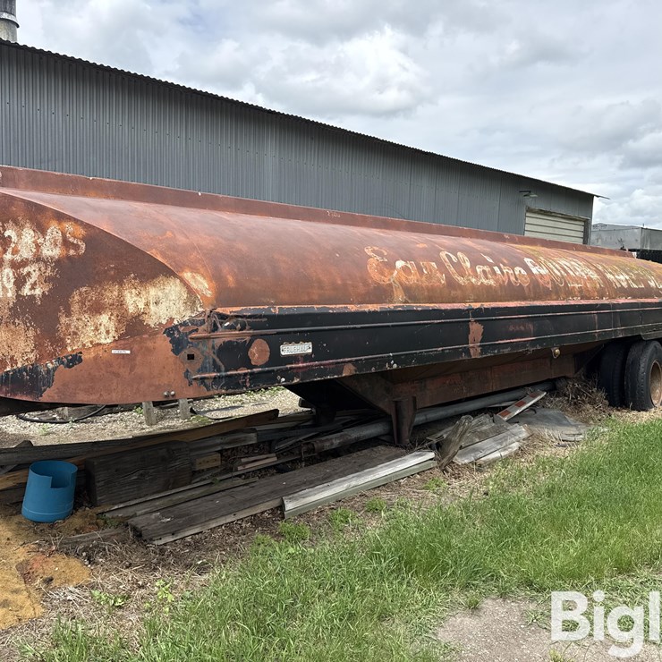 1946 FRUEHAUF Trailer