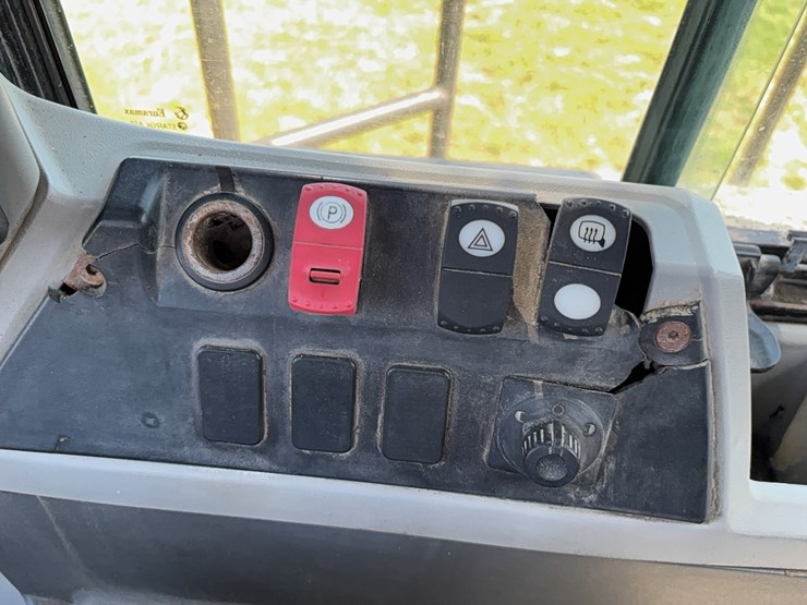 caterpillar-982m-image-20