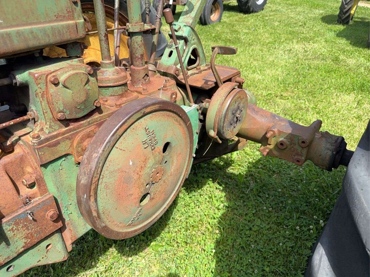 john-deere-model-b-image-11