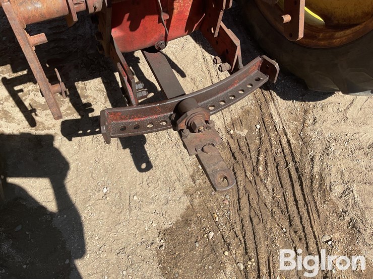massey-ferguson-44-image-10