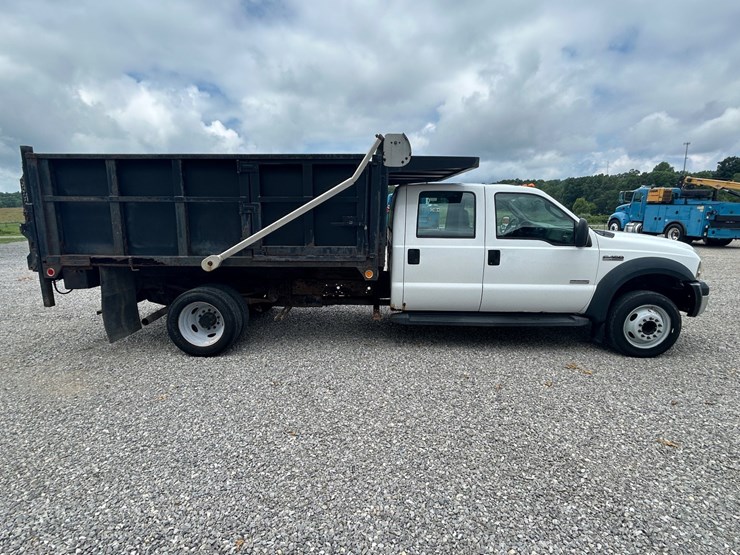 2006-ford-f450-image-9