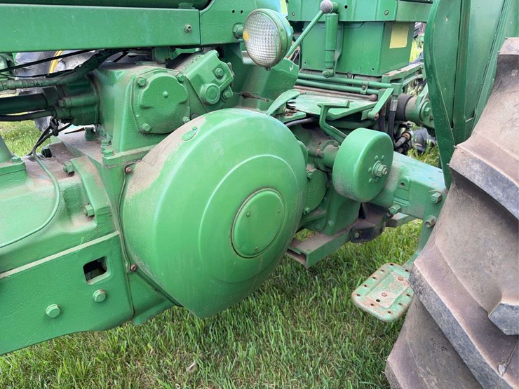 john-deere-620-image-22