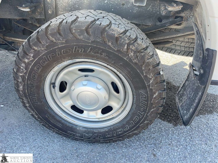 2020-ford-f250-image-22