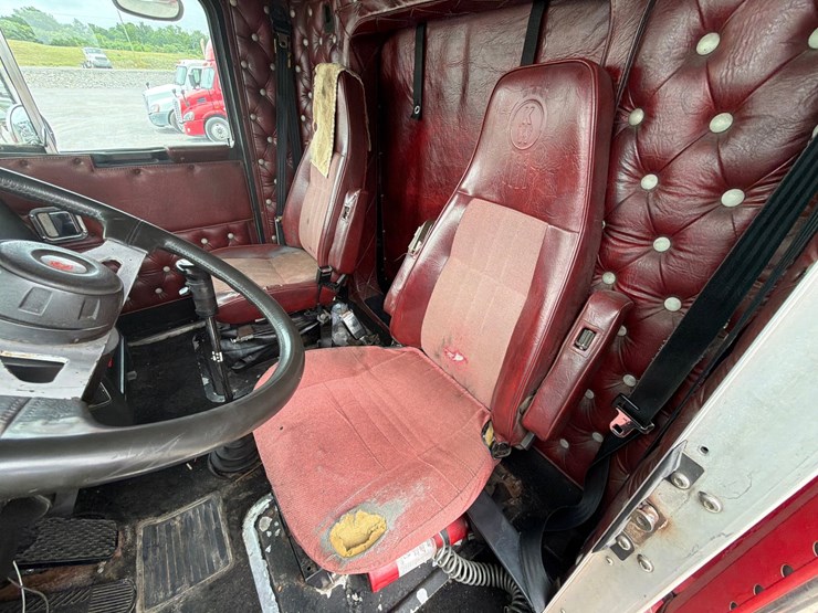 1991-kenworth-t800-image-22