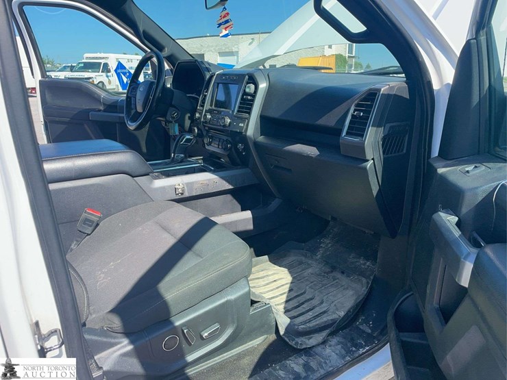 2018-ford-f150-image-18