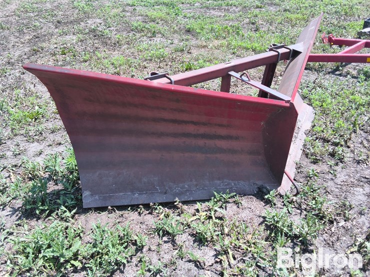 loader-v-snow-plow-image-7