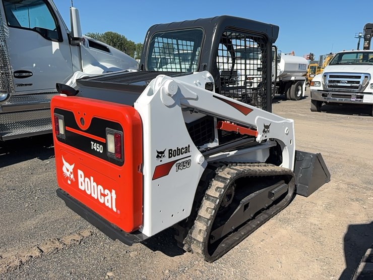 2019-bobcat-t450-image-3