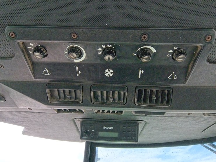 john-deere-4430-image-42