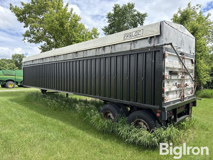 1971-wilson-grain-trailer-image-7
