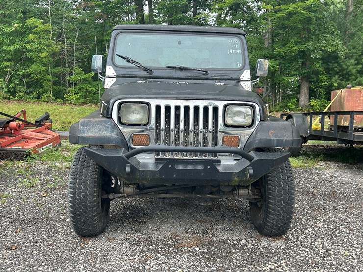 1994-jeep-wrangler-image-8