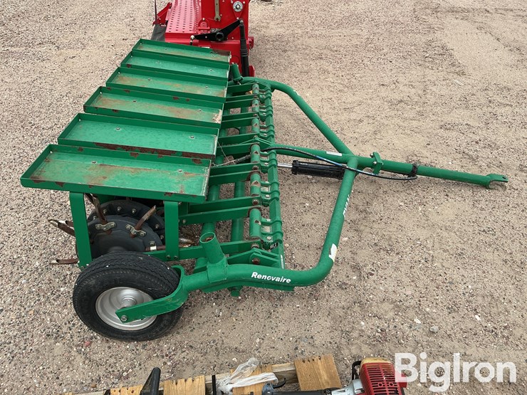 ryan-renovaire-tow-behind-aerator-image-4