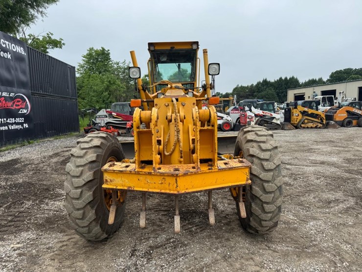deere-672b-image-8
