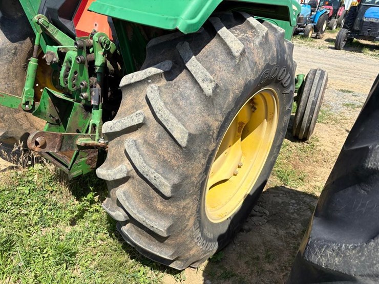 john-deere-5065e-image-12