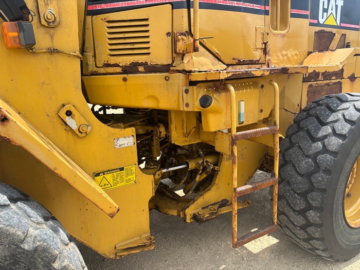 caterpillar-924f-image-10