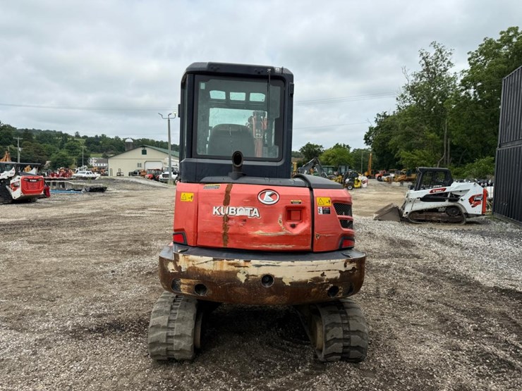 2020-kubota-kx040-4-image-3