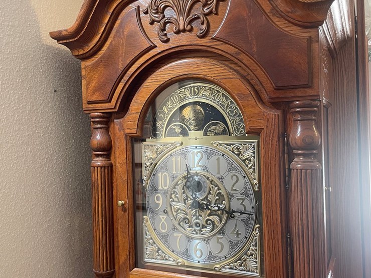 #250-•-howard-miller-grandfather-clock-(offsite-in-las-cruces)-image-5