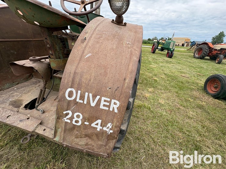 1937-oliver-28-44-image-13