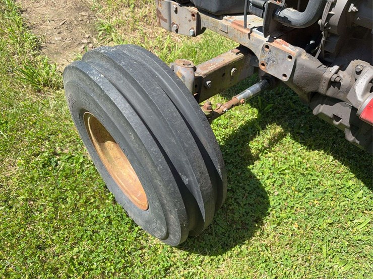 massey-ferguson-375-image-11