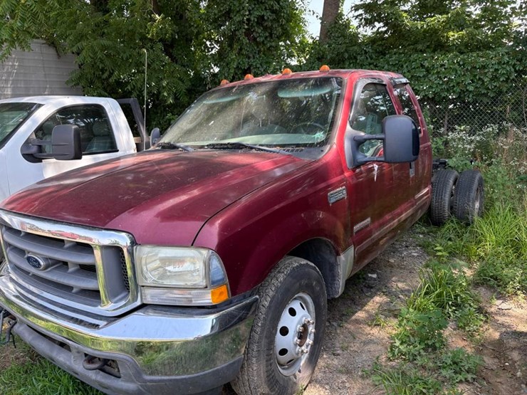 2004-ford-f350-image-1