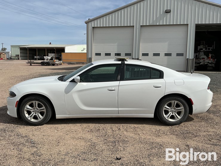 2018-dodge-charger-sxt-police-interceptor-4-door-sedan-image-8