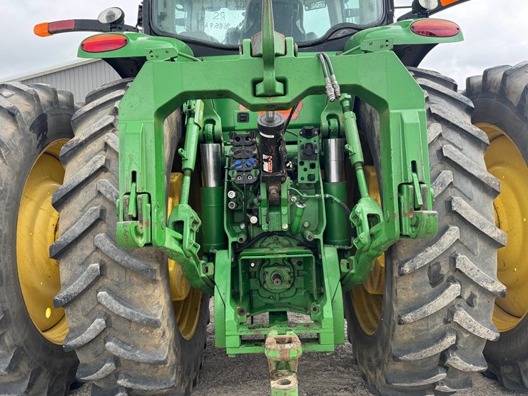 john-deere-8310-image-5